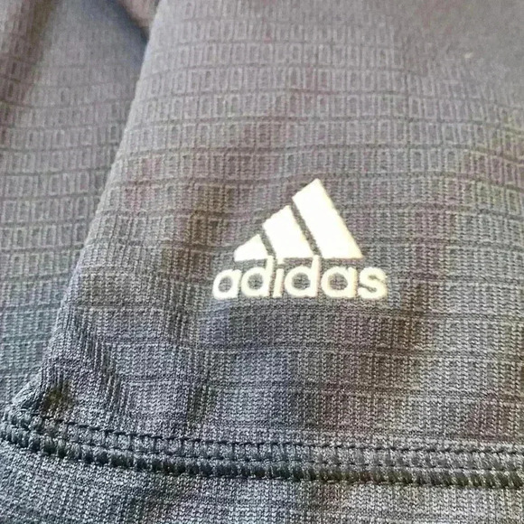 Adidas  Climalite golf shirt in navy blue, NWOT, RBC Canadian Open logo - Picture 6 of 9